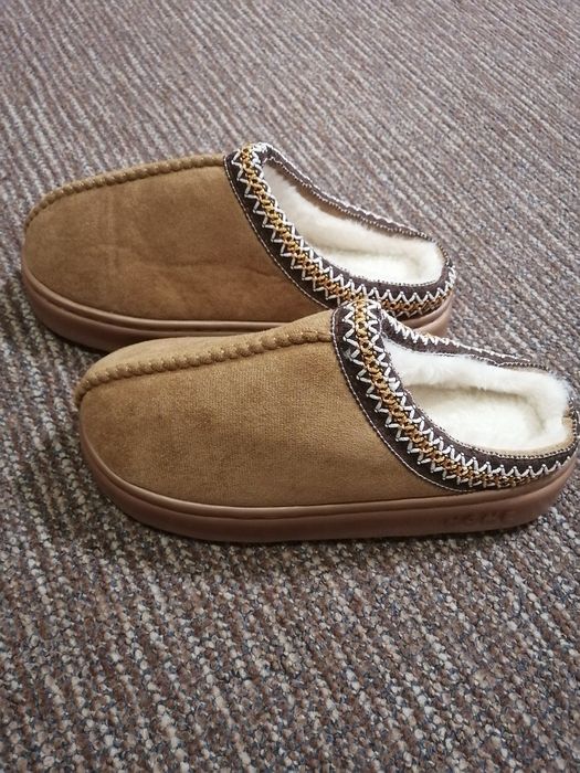 Papuci ugg originali