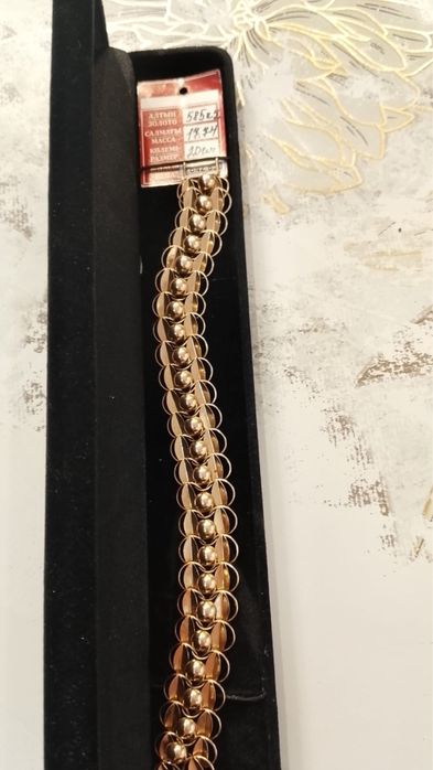 Продам золотой браслет