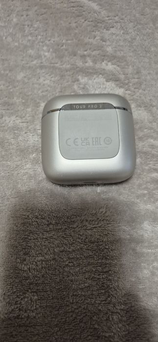 JBL TOUR PRO 2 употребяван