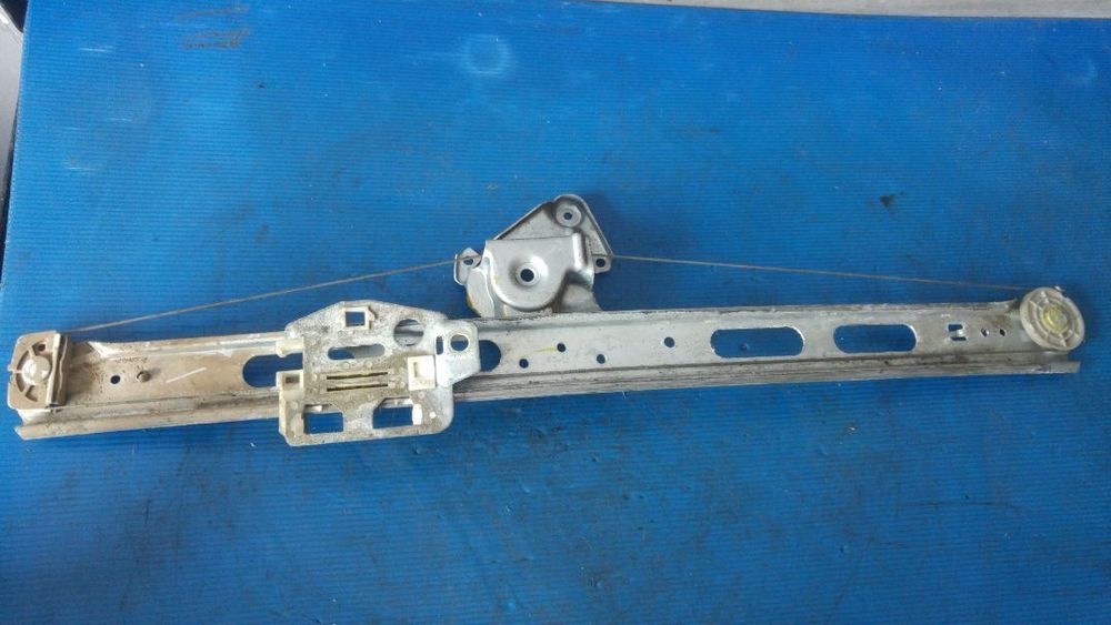 macara usa stanga fata mercedes a-class w168