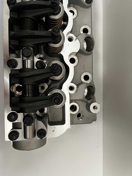 Головка блока на 4M40