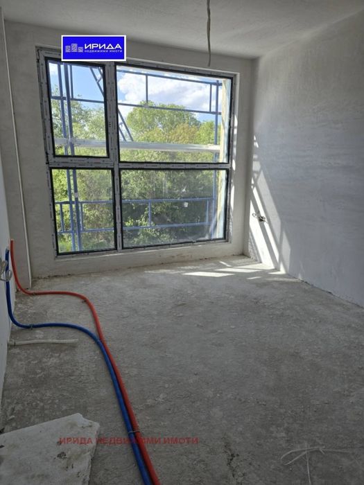 Тристаен апартамент в Младост 4 с АКТ 14!