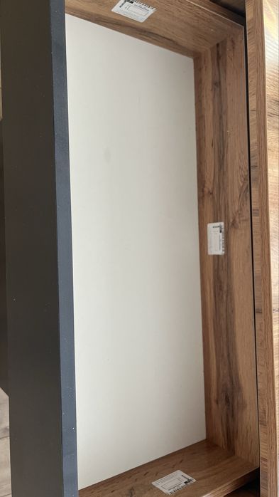 Продается Комод серо-коричневый