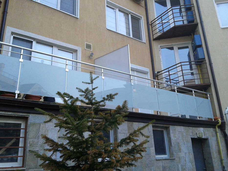 Доставка и монтаж на алуминиеви парапети с 8г. гаранция!