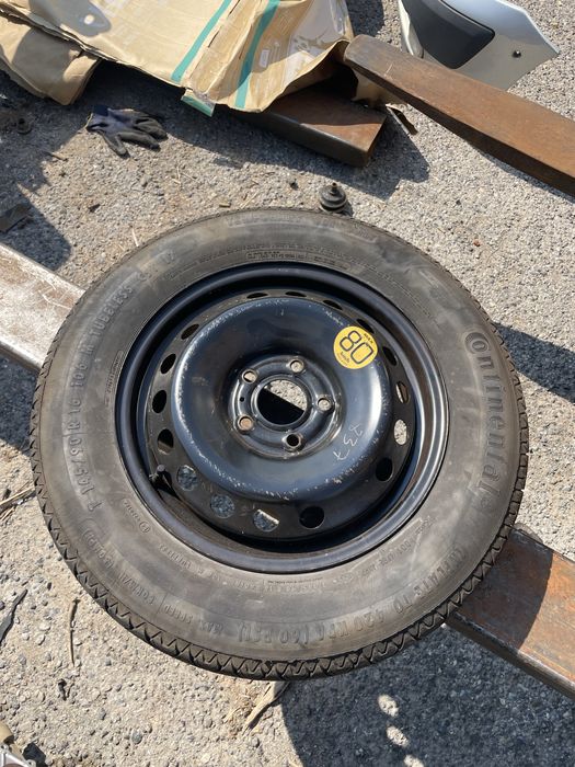 Резервна гума патерица 16 цола 5x114.3 централен отвор 66.1