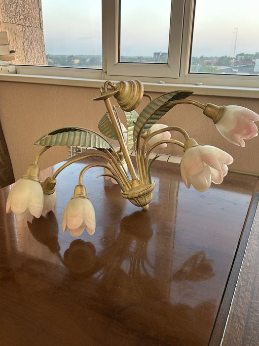 Продается Польская Люстра