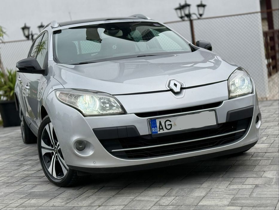 RENAULT Megane