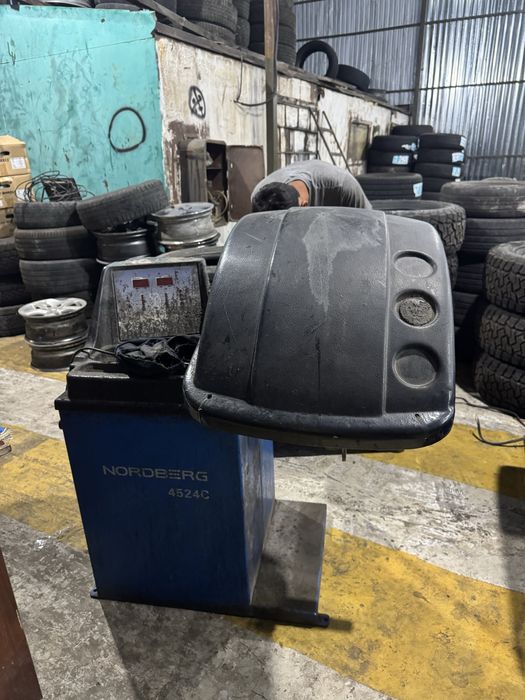 Продам комплект шиномантаж