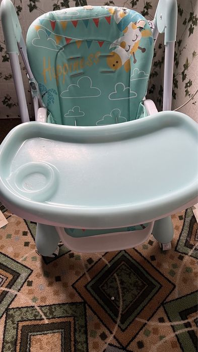 Стул для кормления детский