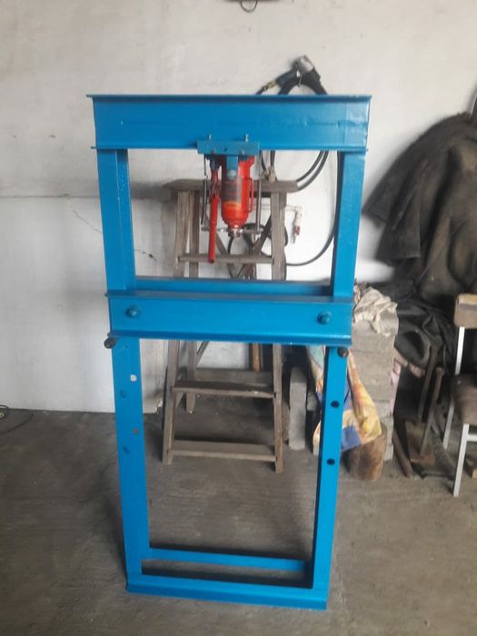 Пресс станок для СТО 12 тонн