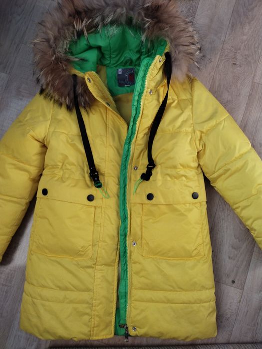 Зимняя куртка для девочки