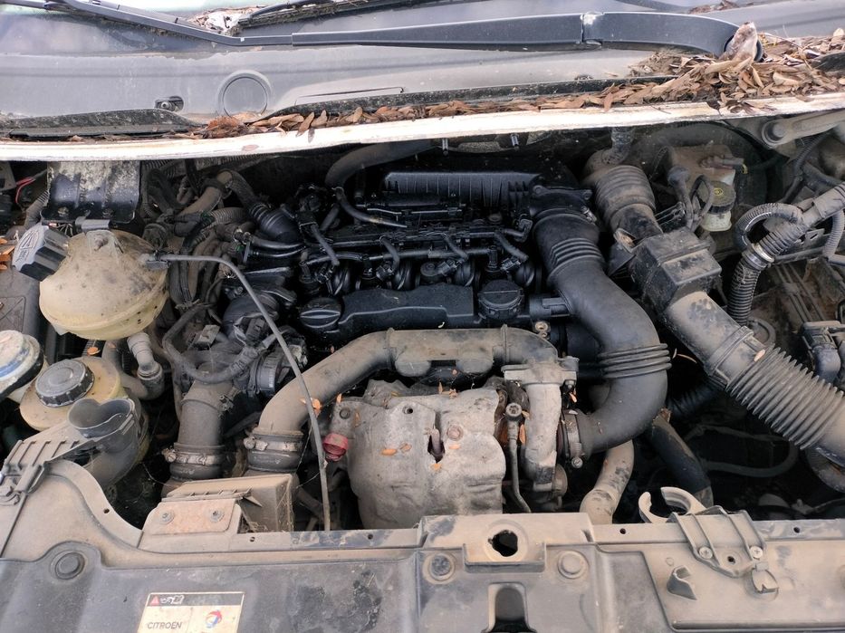 Dezmembrari  Citroen Jumpy 2  2007  > 0000 1.6 HDi 90 16V Motorina
