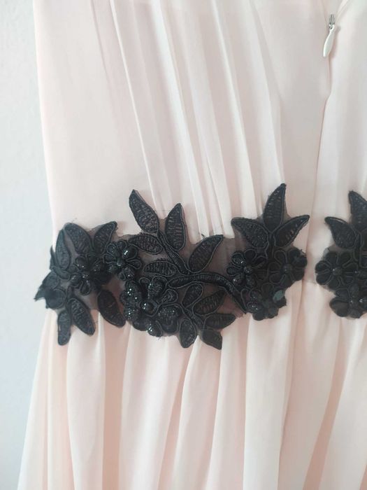 Няколко варианта официални Рокли летни за сватби и събития