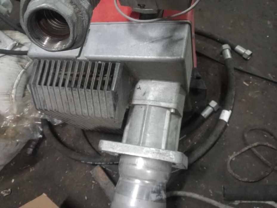 Продам зерносушилку