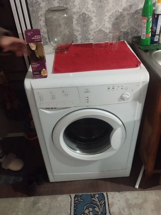 Indesit kirmoshina