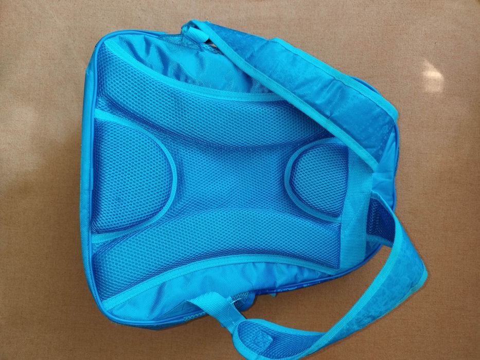 Ghiozdan Minioni Games