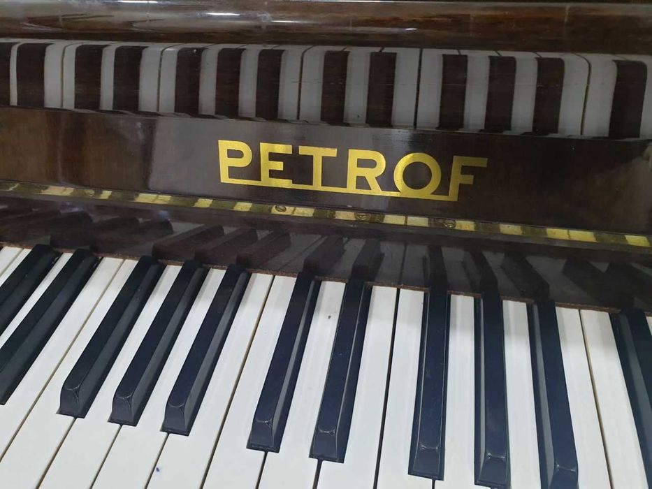 Пианино Петроф Чехословакия