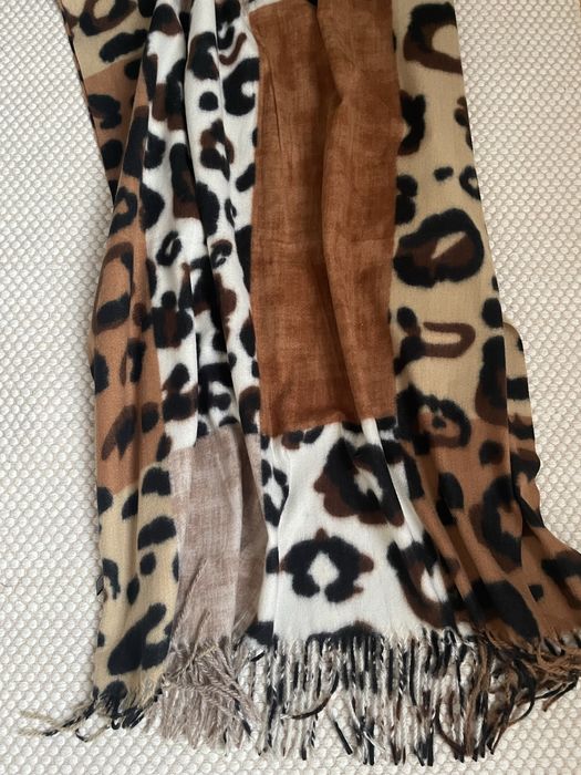 Нов зимен дамски шал