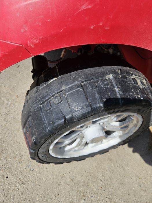 Masinuta electrica pentru copii Ford Ranger 650 LUX  4×4