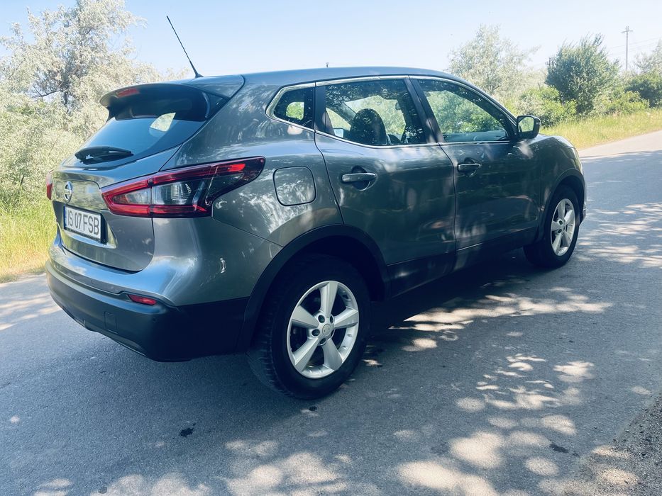 Qashqai  2018.    1,6 dci.  4*4.  11500