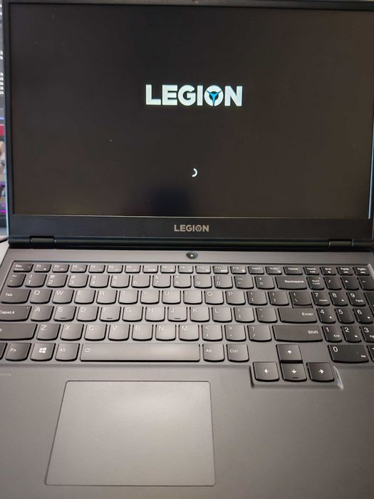 Laptop Lenovo Legion 5 - Ryzen 7 4800H/GTX 1650/16RAM/512 SSD