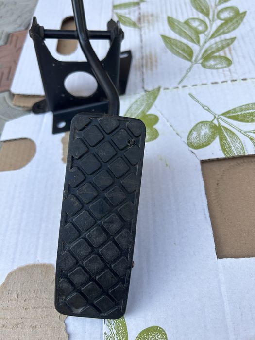 Ауди-С-4 запчасти новые