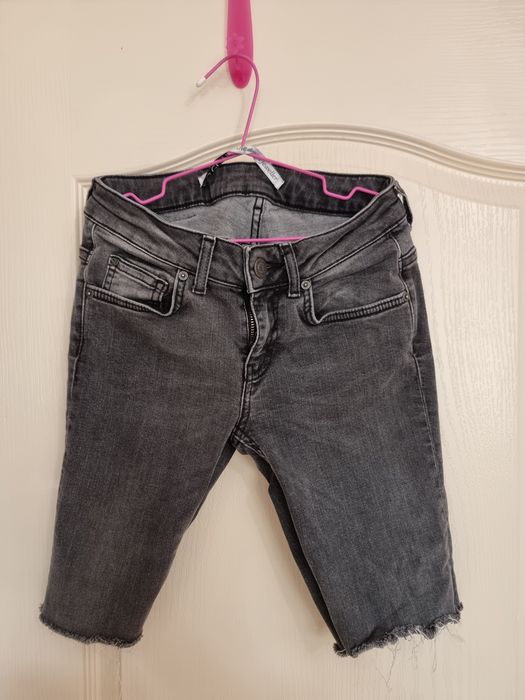 Дънкова рокля и панталонки 10 лв