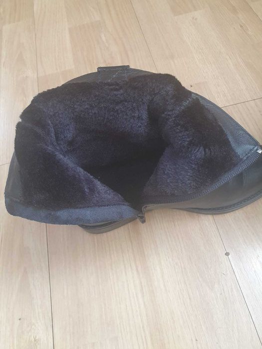 Vand cisme dama negre,din piele