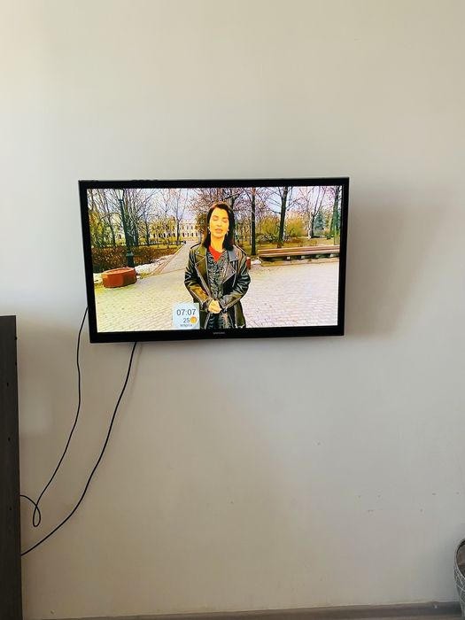 Продам телевизор samsung