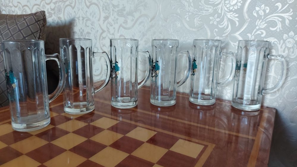 Фирменные пивные кружки Becker Bier