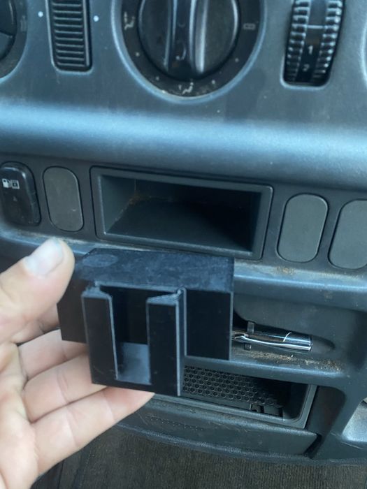 стойка за телефон мерцедес спринтер mercedes sprinter