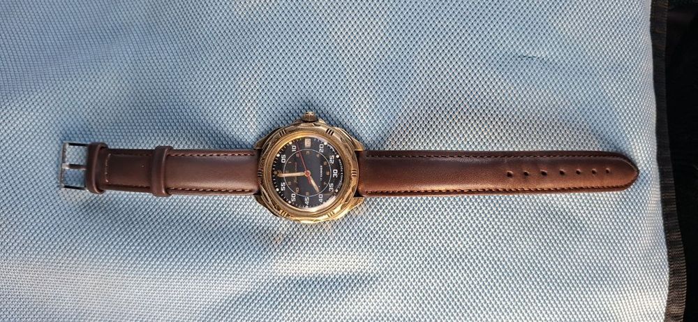 Продаются командирские наручные часы