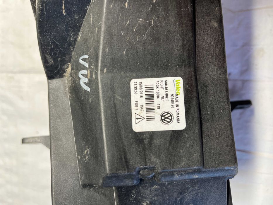 Халоген Volkswagen Golf 7