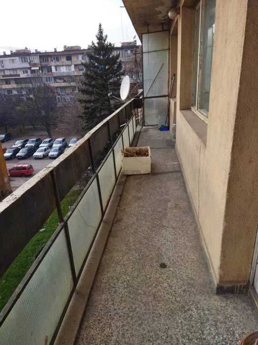 Продава се Тристаен апартамент в София, Център - 90 кв.м за 1878 €/кв.м - Снимка #2