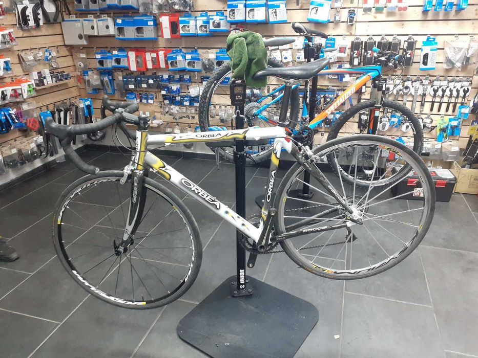 Шосейно колело ORBEA алуминий и карбон