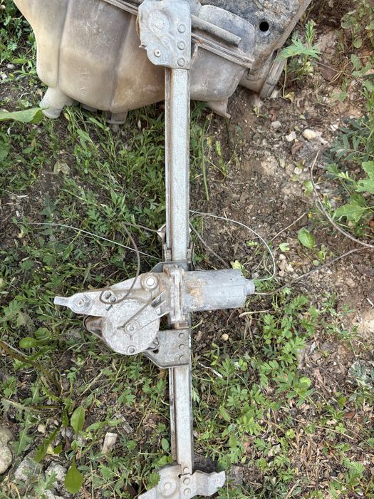 Продам от мерседес c180 w202