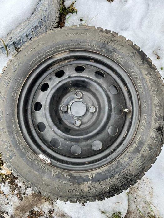 Шины диски б/у  ваз приору