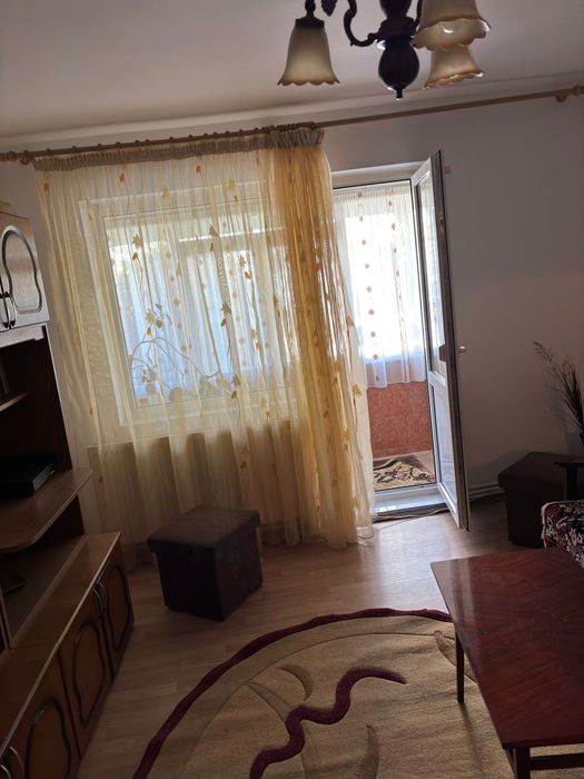 Apartament 2 camere de inchiriat