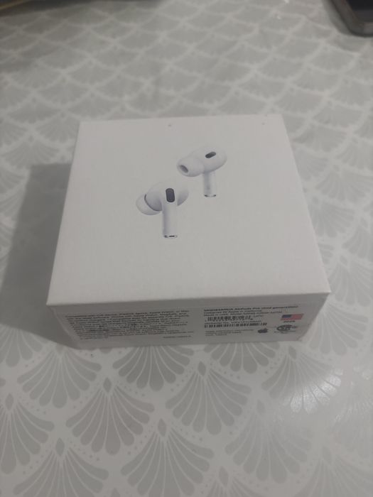 AirPods Pro сатамын. Новый подоргинал, каробка ашылмаған.