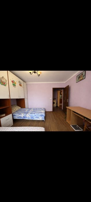 Vând apartament zona nord!