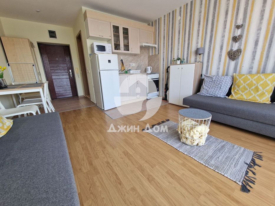 Продава се Едностаен апартамент в к.к. Слънчев бряг - 35 кв.м за 1886 €/кв.м - Снимка #1
