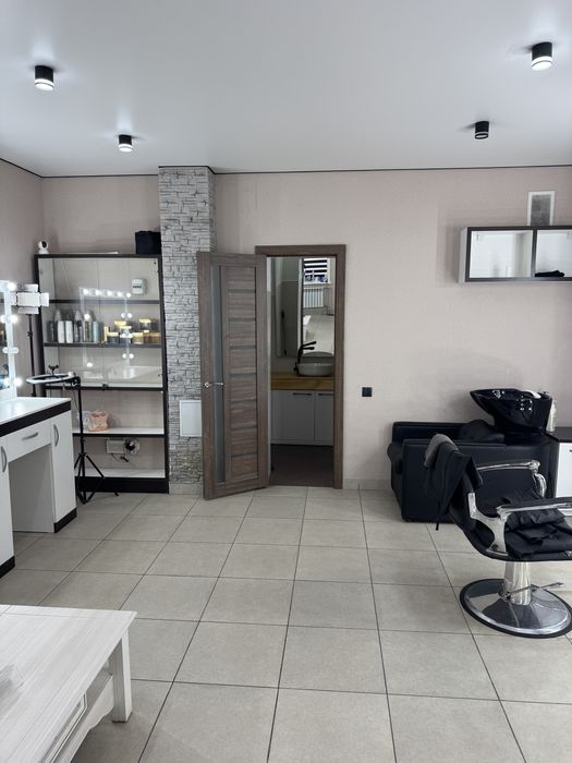 Продам офис Бьюти студию