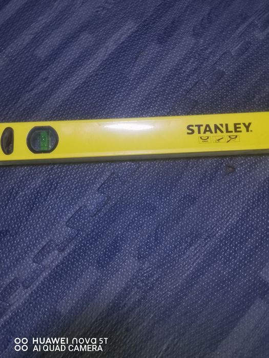 Nivela aluminiu Stanley. 100cm.