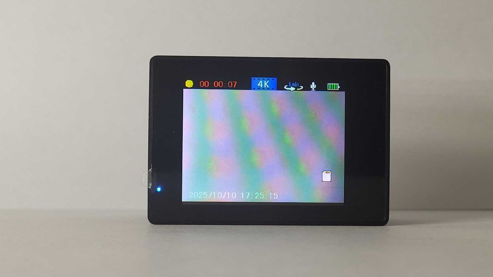 Экшен камера новая