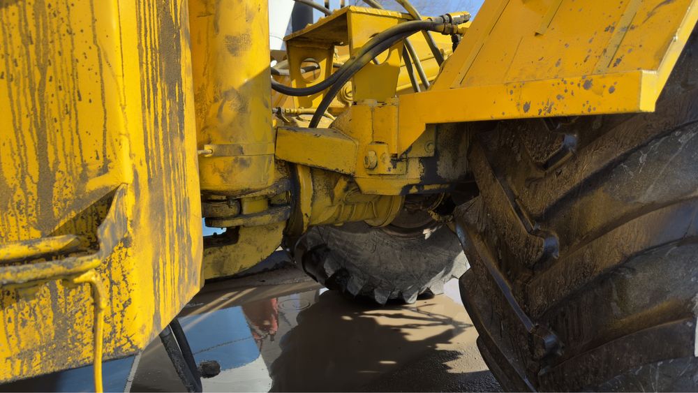 Трактор К-701, с сеялками