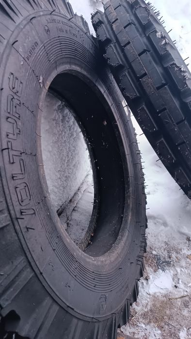 Шины на трактор на прицеп