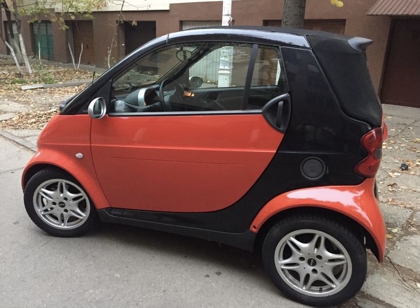 Inchiriere Masini Livrari Glovo Bolt Tazz Auto de Inchiriat Smart