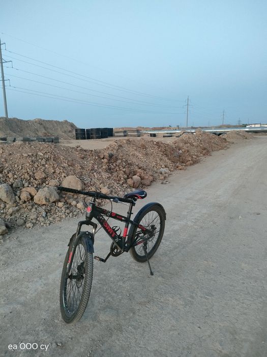 Велосипед в неплохом состоянии