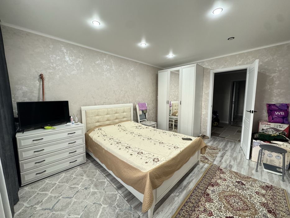 Продается 3 комнатная квартира