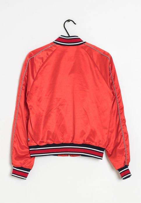 Tommy Hilfiger бомбер красный